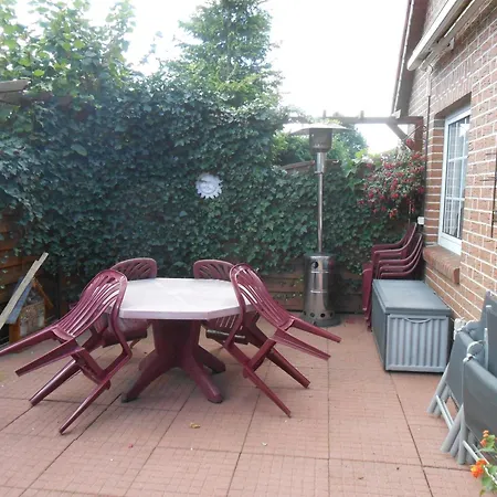 شقة Brentano_ 65230 *