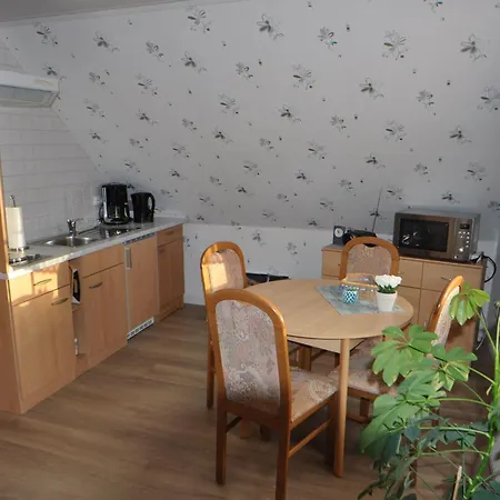 شقة Brentano_ 65230 *