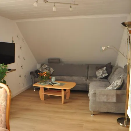 شقة Brentano_ 65230 *